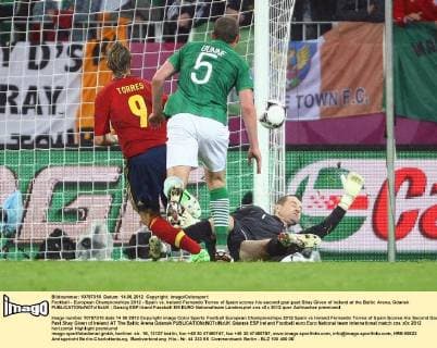 Football - European Championships 2012 - Spain vs. Ireland Fernando Torres of Spain scores his second goal past Shay Given of Ireland at the Baltic Arena, Gdansk 
