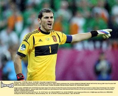 Football - European Championships 2012 - Republic Of Ireland vs. Spain Spain goalkeeper Iker Casillas  4012-4012