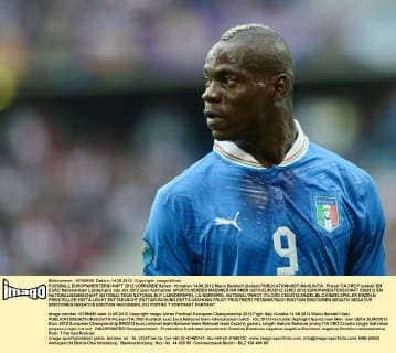 FUSSBALL EUROPAMEISTERSCHAFT 2012 VORRUNDE Italien - Kroatien 14.06.2012 Mario Balotelli (Italien) 