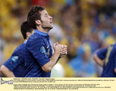 (L-R) Yohan Cabaye of France Ukraine v France Group D: UEFA EURO 2012 2011 2012 xVIxHenkxJanxDijksxIVx 978264