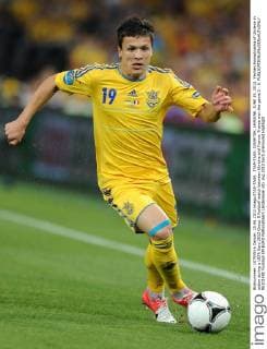 ITAR-TASS: DONETSK, UKRAINE. JUNE 15, 2012. Yevhen Konoplyanka of Ukraine in action during a UEFA Euro 2012 Group D football match between Ukraine and France. France won the game 2 - 0.  RE10148C