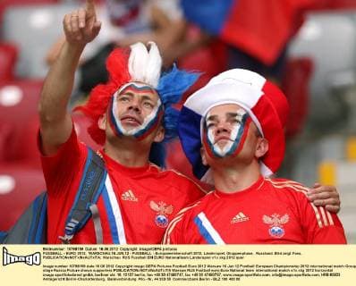 FUSSBALL - EURO 2012, WARSCHAU,16.JUN.12 - FUSSBALL - Europameisterschaft 2012, Länderspiel, Gruppenphase, Russland. Bild zeigt Fans. 