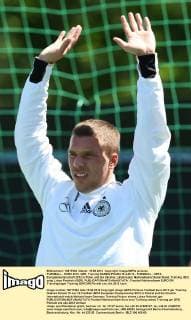 FUSSBALL - EURO 2012, GER, Training DANZIG,POLEN,19.JUN.12 - FUSSBALL - UEFA Europameisterschaft 2012 in Polen und der Ukraine, Länderspiel, Nationalteam Deutschland, Training. Bild zeigt Lukas Podolski (GER). 