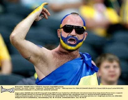 Fussball - Euro 2012 - Donetsk - Länderspiel - Gruppenphase - Ukraine - - Bild zeigt einen Fan. 