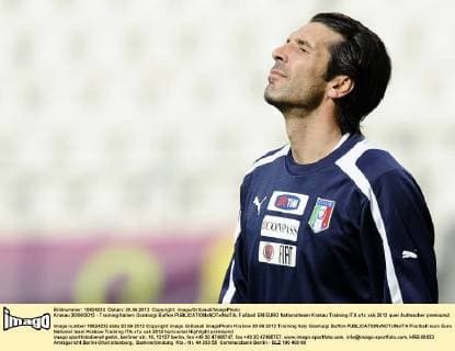 Krakau 20 06 2012 - Training Italien; Gianluigi Buffon 