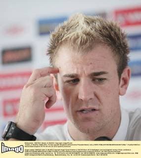 Krakau, 21.06.2012, EURO 2012, Torwart Joe Hart (England) während einer Pressekonferenz lemi_210612 