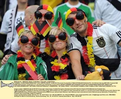 FUSSBALL EUROPAMEISTERSCHAFT 2012 VIERTELFINALE 22.06.2012 Deutsche Fussballfans 