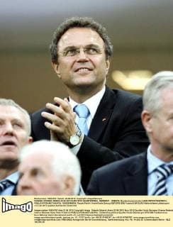 GDANSK GDANSK ARENA 22.06.2012 EURO 2012 QUARTERFINAL GERMANY - GREECE, Bundesinnenminister HANS PETER FRIEDRICH -  120622MIN028