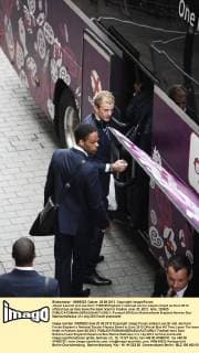 Joleon Lescott and Joe Hart FORUM England s national soccer players board an Euro 2012 official bus as they leave the team hotel in Krakow June 25, 2012. lemi_120625 