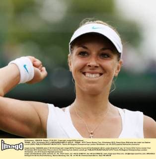 TENNIS - WTA, Wimbledon 2012 LONDON,ENGLAND,27.JUN.12 - TENNIS - WTA Tennis Damen Tour, Wimbledon 2012, Grand Slam. Bild zeigt den Jubel von Sabine Lisicki (GER). 