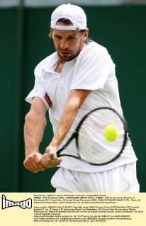 TENNIS - ATP, Wimbledon 2012 - LONDON,ENGLAND,27.JUN.12 - TENNIS - ATP Tennis Herren World Tour, Wimbledon 2012, Grand Slam. Bild zeigt Philipp Petzschner (GER). 