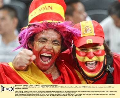 Fans of the national football team of Spain 