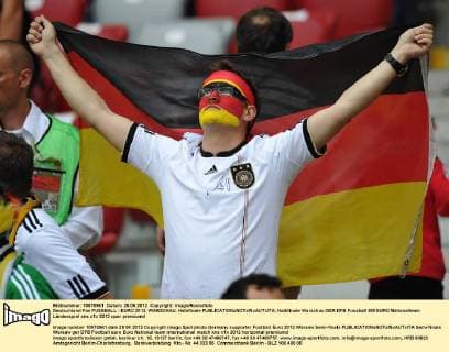 Deutschland Fan FUSSBALL - EURO 2012, WARSCHAU, Halbfinale 