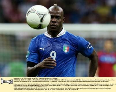 FUSSBALL - EURO 2012, GER vs ITA WARSCHAU,POLEN,28.JUN.12 - FUSSBALL - UEFA Europameisterschaft 2012 in Polen und der Ukraine, Halbfinale, Deutschland vs Italien. Bild zeigt Mario Balotelli (ITA). 
