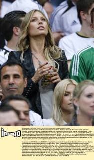 Sarah Brandner, Freundin von Bastian Schweinsteiger Frau, Ehefrau, Partnerin, Freundin, Gattin, Geliebte, verlobte, verliebt, verheiratet, zusammen, spielerfrau, begleitung, weiblich, wife, woman, love GERMANY - ITALY (1 :2 ), DEUTSCHLAND - ITALIEN 1-2 Halbfinale, Semifinal, Deutsche Fussball Nationalmannschaft, DFB EM Euro 2012 am 28.06.2012 in Warschau, Europameisterschaft 2012 in P o l e n, U k r a i n e