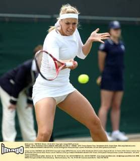 TENNIS - WTA, Wimbledon 2012 LONDON, ENGLAND, 29.JUN.12 - TENNIS - WTA Tennis Damen Tour, Wimbledon 2012, Grand Slam. Bild zeigt Sabine Lisicki (GER). 
