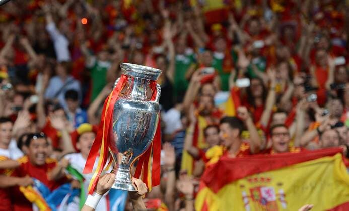 FUSSBALL EUROPAMEISTERSCHAFT 2012 FINALE Spanien - Italien 01.07.2012 EM Pokal 