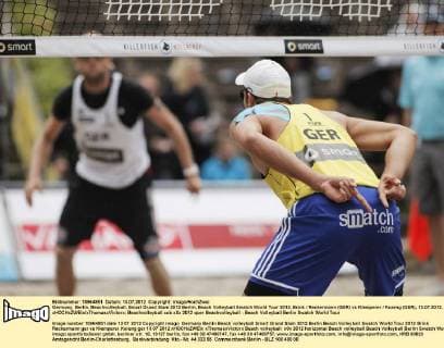 Germany, Berlin, Beachvolleyball, Smart Grand Slam 2012 Berlin, Beach Volleyball Swatch World Tour 2012, Brink Reckermann (GER) vs Klemperer Koreng (GER), 13.07.2012, xHOCHxZWEIx xThomasxVictorx