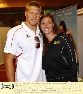 OLYMPIA - Olympische Spiele 2012, Vorberichte, ÖOC Einkleidung WIEN,AUSTRIA,15.JUL.12 - DIVERS, OLYMPIA, SCHWIMMEN - Vorschau auf die Olympischen Sommerspiele in London 2012, ÖOC Einkleidung. Bild zeigt Dinko Jukic (AUT) und Mirna Jukic. 