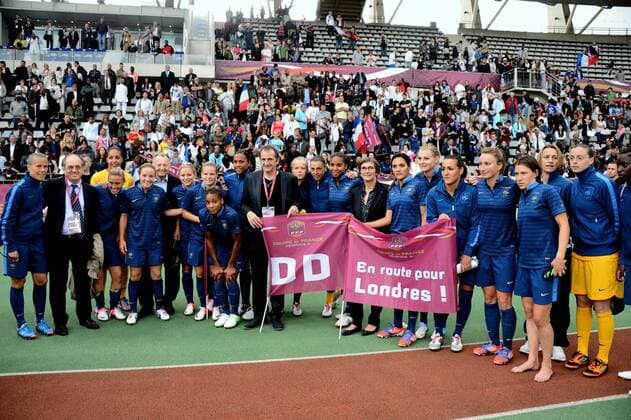 Louisa NECIB (fra) - Ophelie MEILLEROUX (fra) - Valerie FOURNEYRON - Noel LE GRAET FOOTBALL : France vs Japon - match amical - 19 07 2012 AnthonyBibard FEP Panoramic 