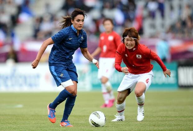 Louisa NECIB (fra) - Mizuho SAKAGUCHI (jap) FOOTBALL : France vs Japon - match amical - 19 07 2012 AnthonyBibard FEP Panoramic 