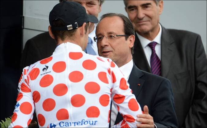 Präsident Francois Hollande (FRA) und im Bergtrikot Thomas Voeckler (FRA Europcar) CYCLISME: Tour de France 2012 - Etappe 18: Blagnac - Brive la Gaillarde.- 20 07 2012 xPHOTONEWSx 