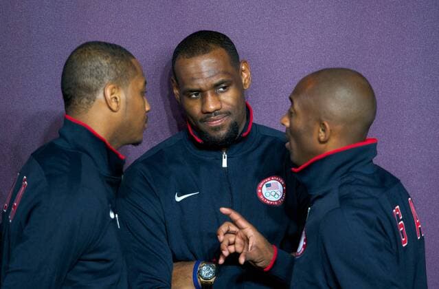 Basketball Olympia 2012 London 27.07.2012 Olympische Spiele London 2012 Pressekonferenz Team USA Basketball Carmelo Anthony LeBron James Kobe Bryant vlnr
