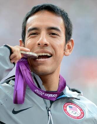 LONDON, Aug. 8, 2012 - Silver medalist Leonel Manzano of USA attends victory ceremony of men s 1500m competition, at London 2012 Olympic Games in London, Britain, on August 8, 2012. (OLY2012)BRITAIN-LONDON-ATHLETICS-MEN S 1500M 