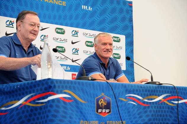 Didier Deschamps (Coach FRA) Philippe Tournon (Pressesprecher FRA) - Pressekonferenz - Nationalteam Frankreich- 13 08 2012 xN.LeGouic FEPx 