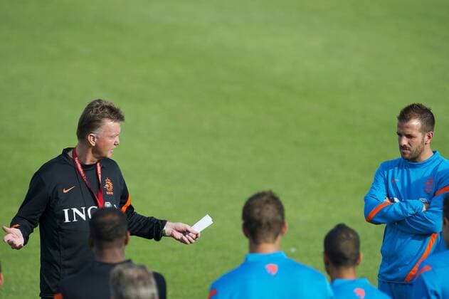 (L-R) coach Louis van Gaal of Holland,Rafael van der Vaart - Training Netherlands Nationalteam 2012 2013 xVIxWillemxJanxDijkdrentxIVx 1096278