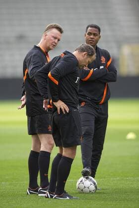 (L-R) coach Louis van Gaal of Holland,assistant trainer Danny Blind of Holland,assistant trainer Patrick Kluivert of Holland Netherlands Training session 2012 2013 xVIxMAURICExVANxSTEENxIVx 1097909