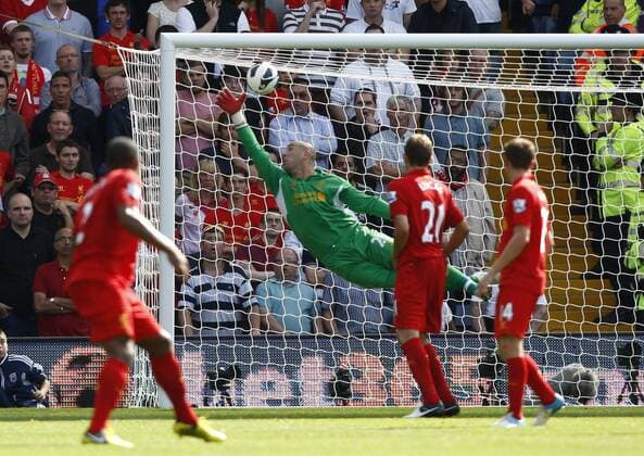 Football- Premier League - West Bromwich Albion vs. Liverpool- Liverpool s Pepe Reina is beaten by West Brom s Zoltan Gera for the first goal at The Hawthorns 