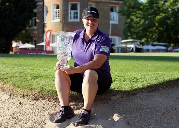 18.08.2012. Denham, Buckinghamshire, England. British Masters Champion Lydia Hall of Wales with the winner s trophy after the third and final round of the ISPS Handa Ladies British Masters event at The Buckinghamshire Golf Club, Denham, Greaater London - Saturday 18th August 2012 xActionplusxOperationsx  ActionPlus11319010