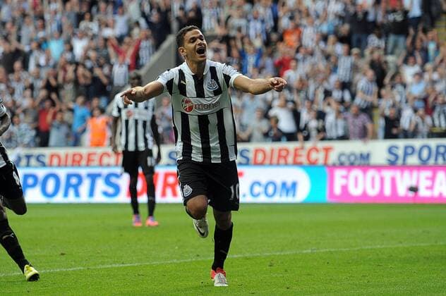 Football - Premier League - Newcastle United vs. Tottenham Hotspur. Hatem Ben Arfa (Newcastle United) celebrates after scoring rom the spot at St James Park. 