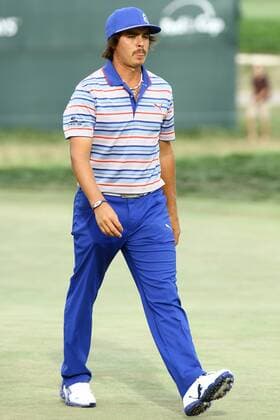 Aug. 25, 2012 - Bethpage, New York, U.S - Aug. 25, 2012 - Bethpage, New York, U.S - PGA Golf Herren pro RICKIE FOWLER walks off the 17th green during the third round the Barclays Tournament at Bethpage State Park. Golf 2012 - The Barclays Round 3 - ZUMAc11