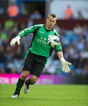 Football - soccer: Barclays Premier League, Aston Villa FC - Everton FC, Aston Villa s goalkeeper Shay Given in action against Everton during the Premiership match at Villa Park. (Hinweis: Verwendung nur in Deutschland, Österreich oder Schweiz - only Germany, Austria and Switzerland) xHOCHxZWEIx xPropagandax 