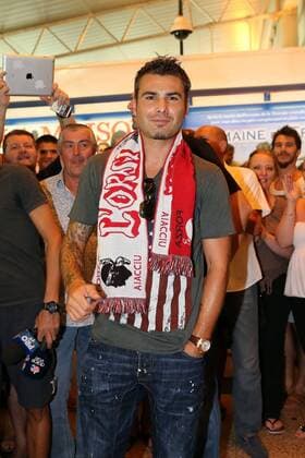 Adrian Mutu FOOTBALL : Adrian Mutu - Arrivee Ajaccio - 27 08 2012 GerardPierlovisi Panoramic 