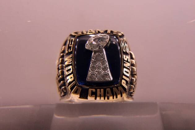 Super Bowl Ringe der einzelnen Siegerteams: XXI New York Giants 1986