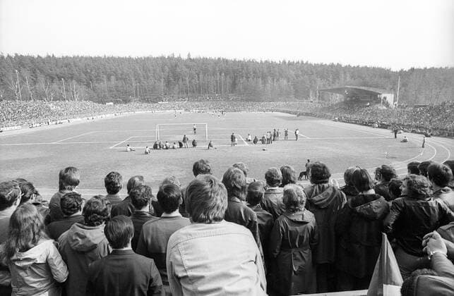 Fußball, Stadiongeschichte FC 08 Homburg Fans im Waldstadion, Heimspielstätte des FC 08 Homburg