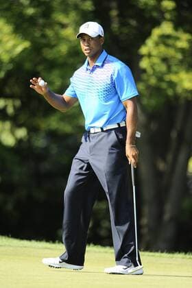 September 1, 2012 Tiger Woods of the United States playing in the second round of the Deutsche Bank Championship tournament held at The Tournament Players Club, in Norton, Massachusetts. Eric Canha CSM PGA Golf Herren 2012: Deutsche Bank Championship SEP 1 - ZUMAc04