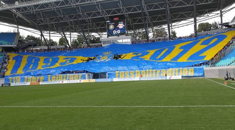 Leipzig, 02.09.2012, Red Bull Arena, Fußball, Regionalliga, 3. Spieltag. , 1. FC Lokomotive Leipzig, Im Bild: Fanblock LOK Leipzig zu Beginn des Spiels, PP100328Lok_RB