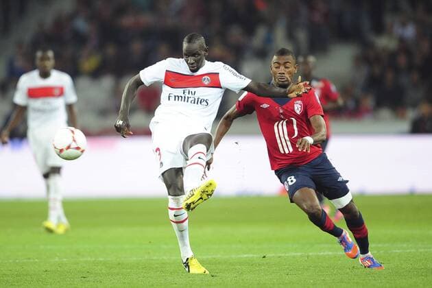 Salomon Kalou (lille) vs Mamadou Sakho (psg) FOOTBALL : Lille vs PSG - Ligue 1 - 02 09 2012 JBAutissier Panoramic 