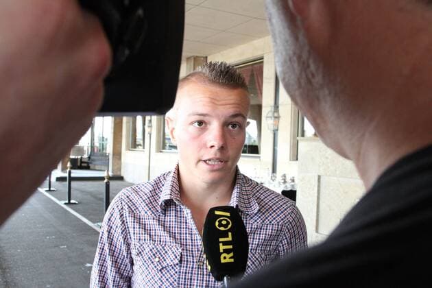 Jordy Clasie Arrival Dutch team Arrival Dutch team xVIxxIVx 1130686