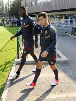 Christian Benteke - Eden Hazard (BEL) - Training - 04 09 2012 xPhotoNewsx 