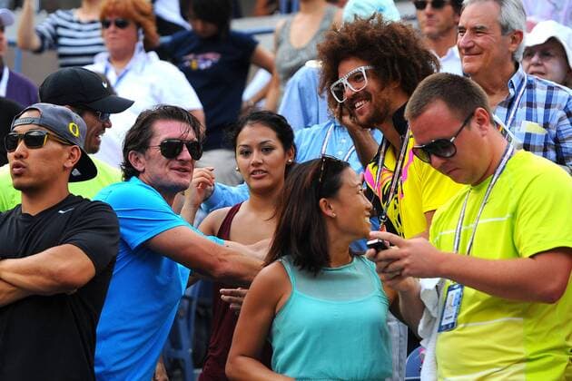 Sam Sumyk (FRA) LMFAO REDFOO Victoria Azarenka (BLR) - xVirginieBouyerxTennismagx 