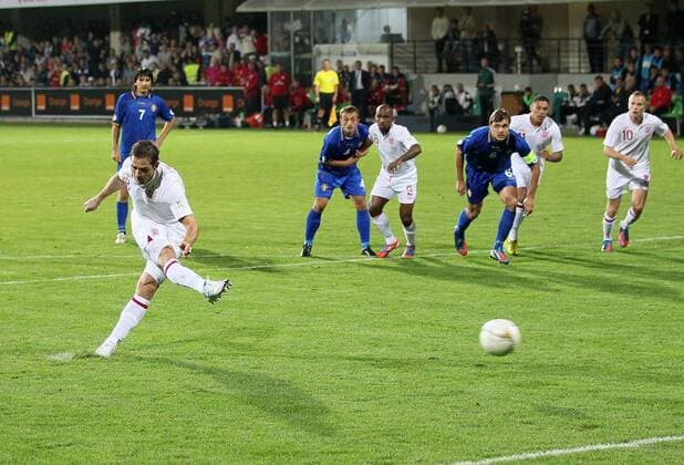 England s Frank Lampard scoring from the penalty spot..Football - World Cup 2014 Qualifying - Moldova v England - Zimbru Stadium - 7 9 12 ..Mandatory Credit: David Klein Sportimage..EDITORIAL USE ONLY. No use with unauthorized audio, video, data, fixture lists, club league logos or ?live? services. Online in-match use limited to 45 images, no video emulation. No use in betting, games or single club league player publications. Please contact your account representative for further details.... EDITORIAL USE ONLY. No use with unauthorised audio, video, data, fixture lists, club league logos or live services. Online in-match use limited to 120 images, no video emulation. No use in betting, games or single club league player publications.