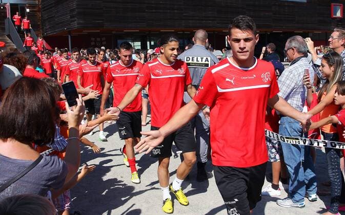 09.09.2012 Freienbach , SCHWEIZ , Trainingsgelände der Schweizer Fussball Nationalmannschaft Saison 2012 2013 Im Bild : Granit Xhaka - Ricardo Rodriguez (Schweiz) 