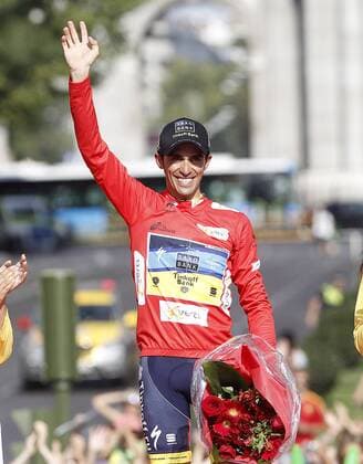 Alberto Contador with the red jersey celebrates the victory in the Overall Standing on Time of La Vuelta 2012.September 9,2012.  (201209095679)