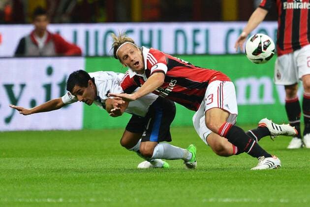 Maximiliano Moralez Atalanta, Massimo Ambrosini Milan Milano 15 9 2012 Stadio Giuseppe Meazza San Siro Football Serie A 2012 2013, AC Mailand - Atalanta Bergamo. andreaxstaccioli