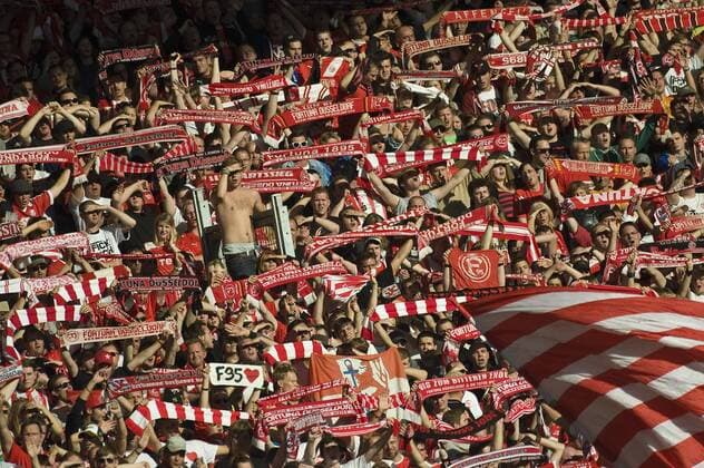 Fans Fortuna Düsseldorf Fußball Bundesliga Fortuna Düsseldorf 0:0, 15.9.2012 in Stuttgart